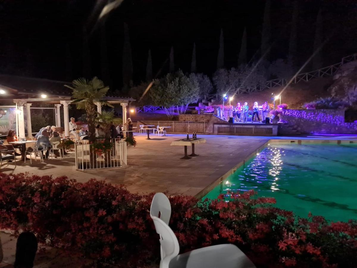 Borgo Di Barigianino Aparthotel Sovicille Kültér fotó