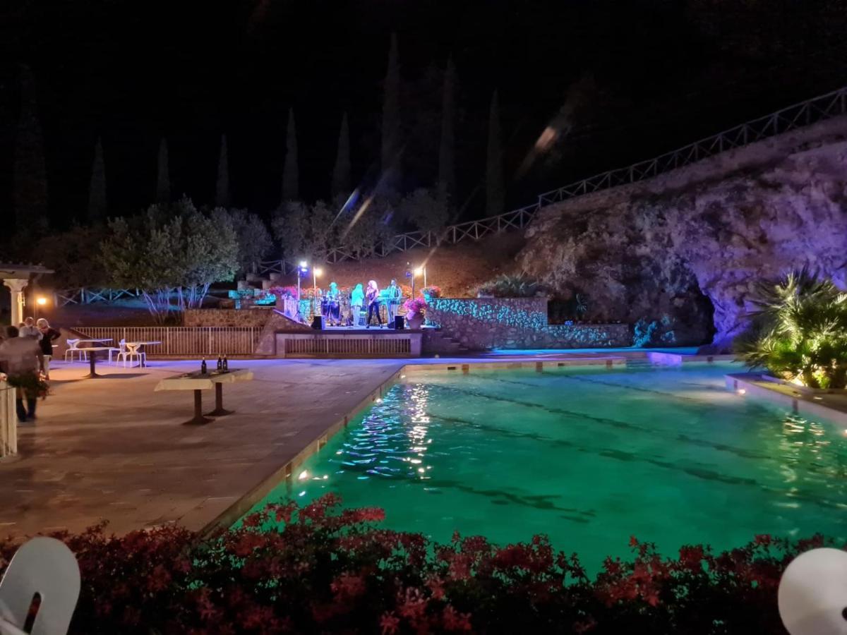Borgo Di Barigianino Aparthotel Sovicille Kültér fotó